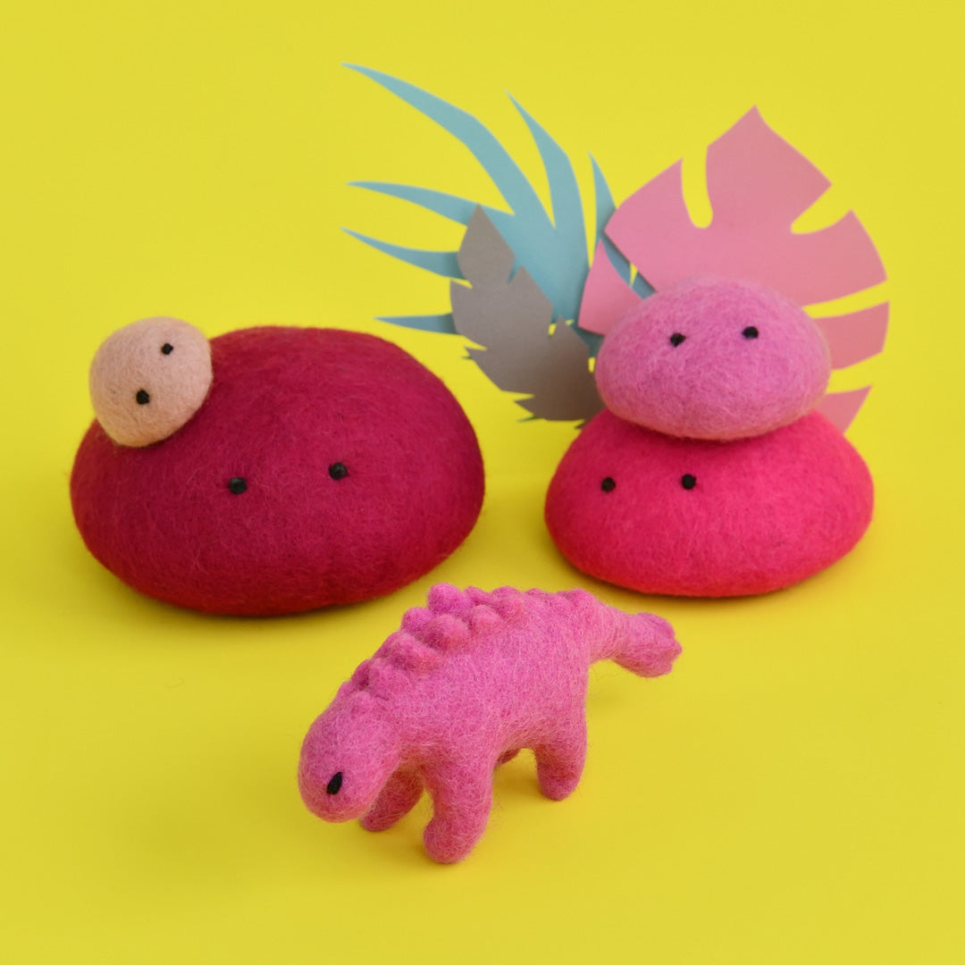 Sassy Stegosaurus | Mini Pink Felt Dinosaur