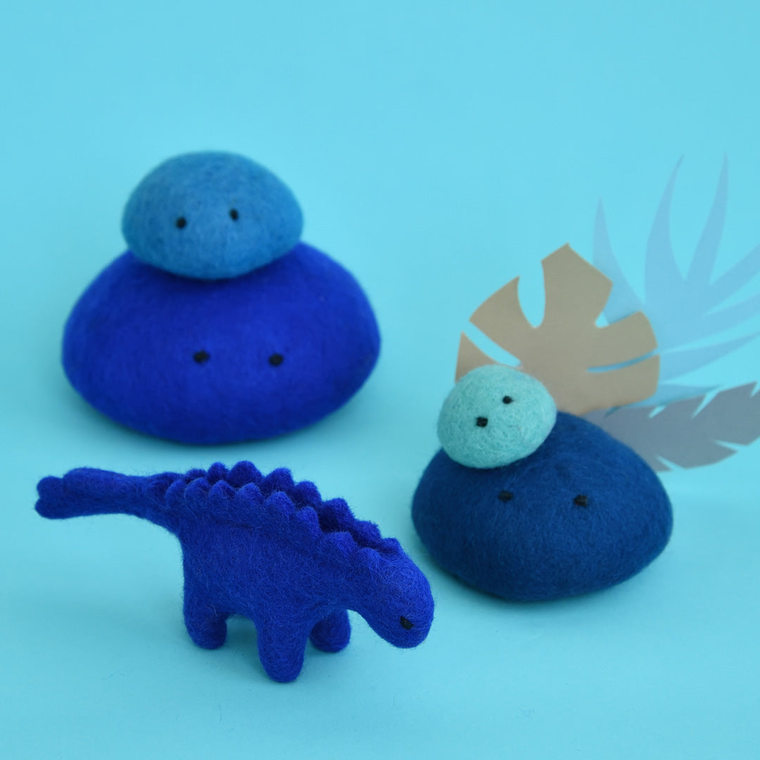 Smartie Stegosaurus | Mini Midnight Blue Felt Dinosaur